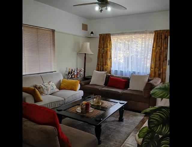 2 BEDROOM APARTMENT FOR SALE IN MONTCLAIR